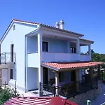 Roze Apartament Čižići