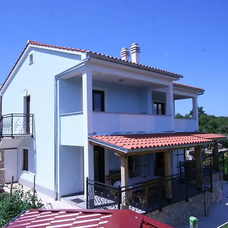 Roze Apartment Cizici