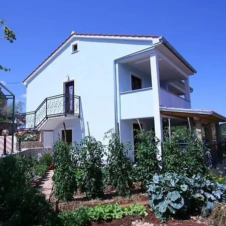 Apartman Roze
