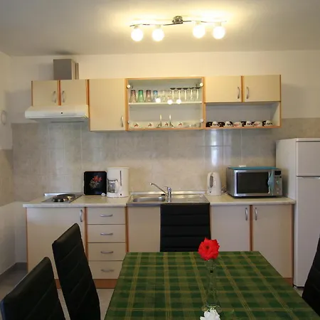 Apartman Roze